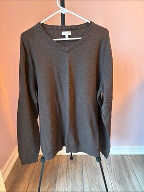 Sonoma Men's Dark Brown V-Neck Sweater